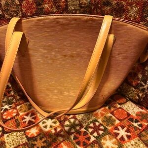 LV Epi Saint Jacques Epi leather Lrg. Lost in mail neither buyer or seller got